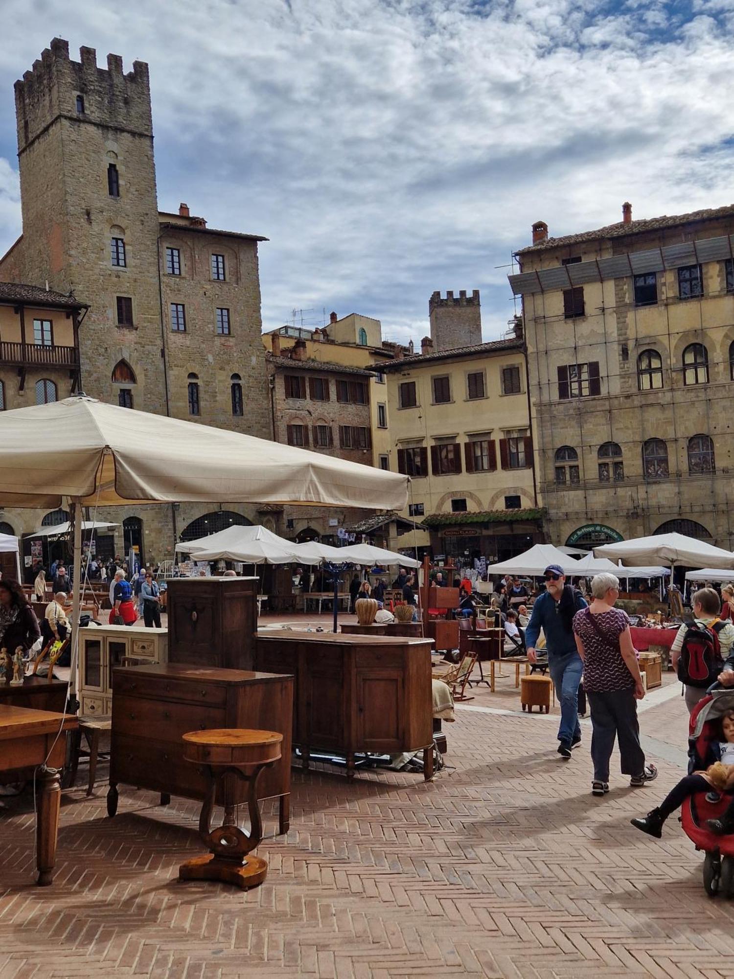 Miva Di Piu Casa Vacanza Arezzo Bagian luar foto